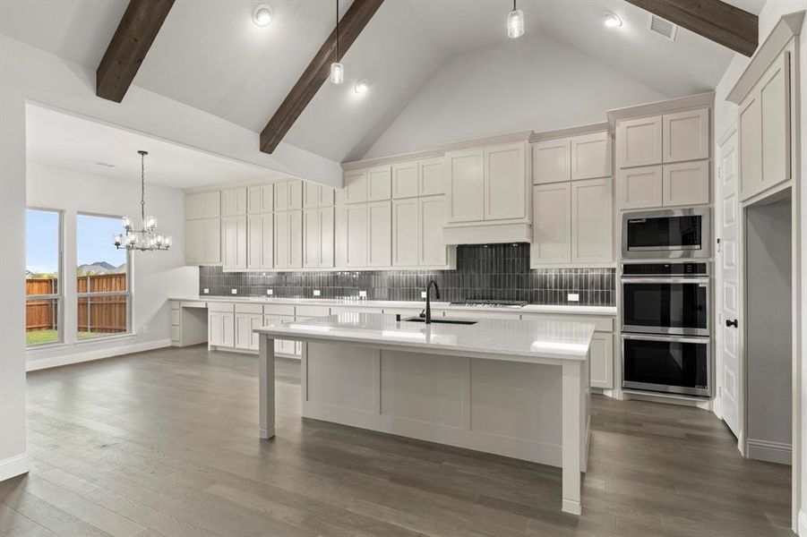 09. 2122 Clairmont - Kitchen 09. 2122 Clairmont - Kitchen