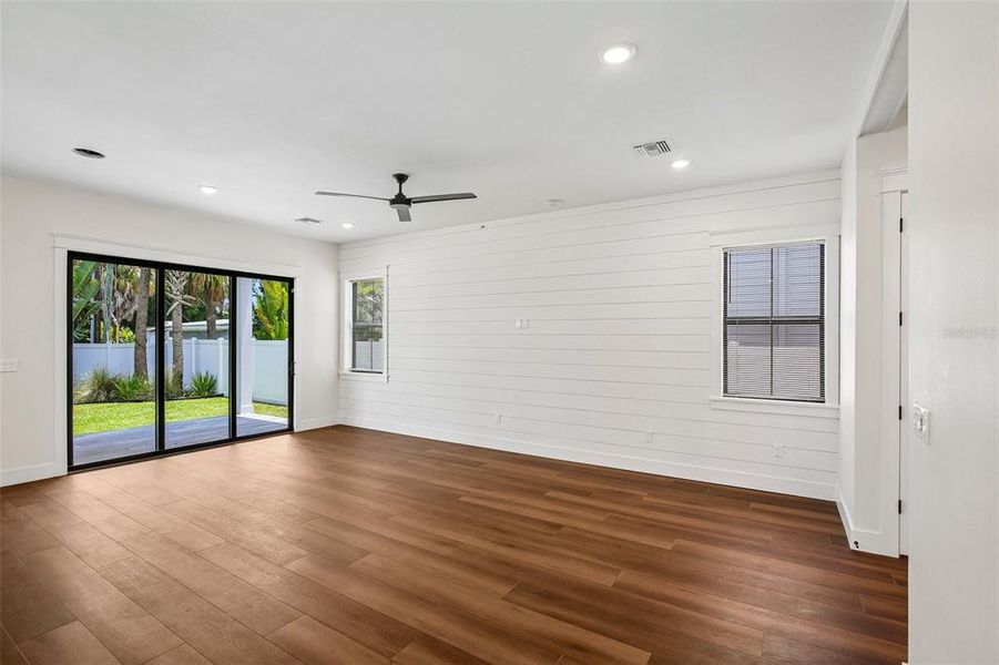 Spacious, unfurnished interior of a new home in , St. Petersburg (Image 24). Spacious, unfurnished interior of a new home in , St. Petersburg (Image 24).