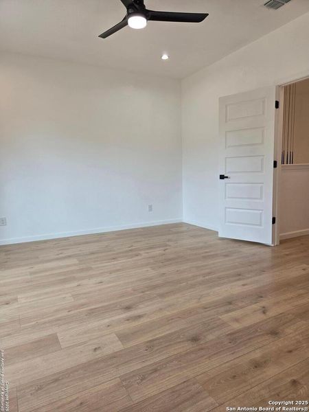 Spacious, unfurnished interior of a new home in , San Antonio (Image 33). Spacious, unfurnished interior of a new home in , San Antonio (Image 33).