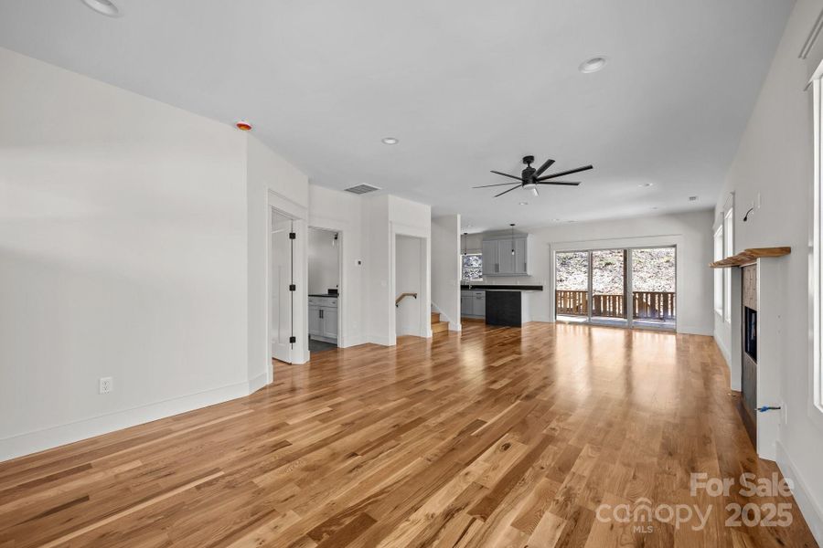 Spacious, unfurnished interior of a new home in , Asheville (Image 23). Spacious, unfurnished interior of a new home in , Asheville (Image 23).