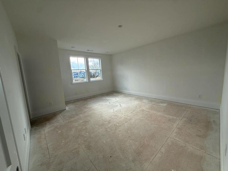 The Dresden D Bedroom 3