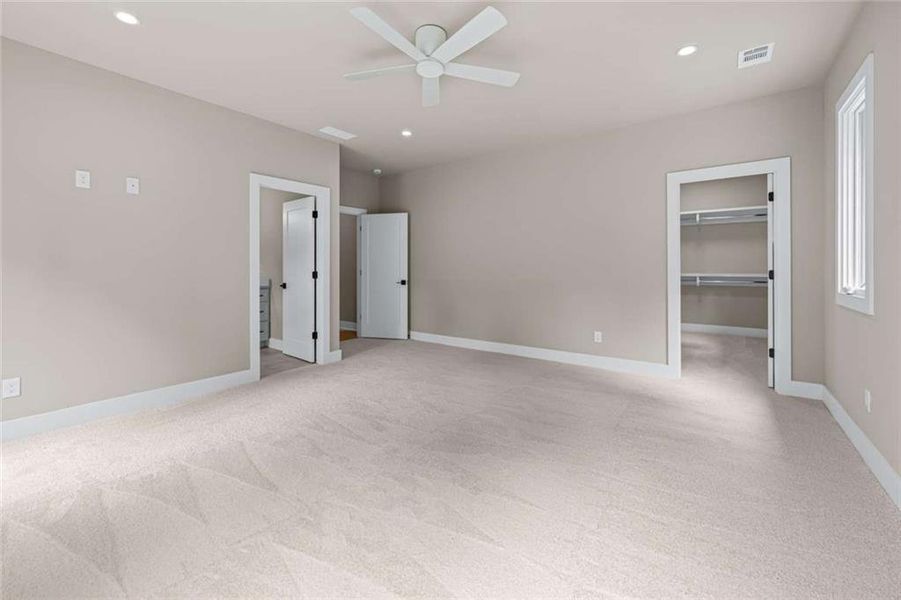 Spacious, unfurnished interior of a new home in , Atlanta (Image 63). Spacious, unfurnished interior of a new home in , Atlanta (Image 63).