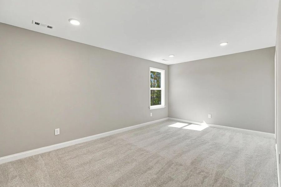 Everly E Media Room
