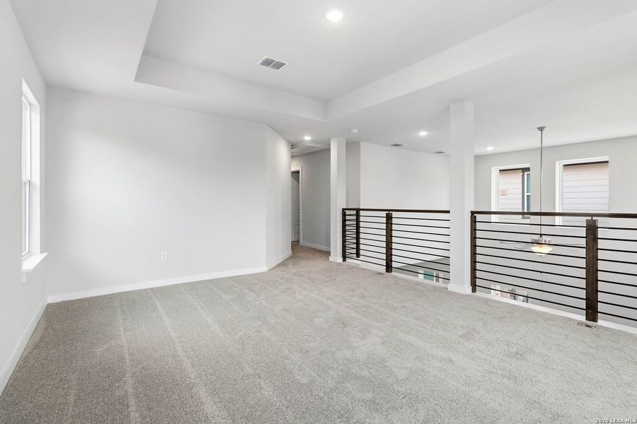 Spacious, unfurnished interior of a new home in Timber Creek, San Antonio (Image 21). Spacious, unfurnished interior of a new home in Timber Creek, San Antonio (Image 21).