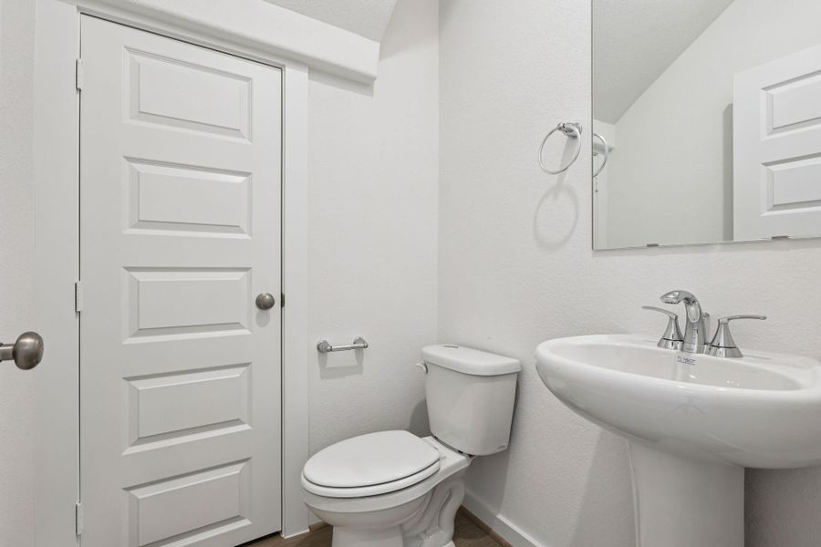 Furnished interior view inside a new home in Parkway Commons - City Series, Missouri City (Image 14).