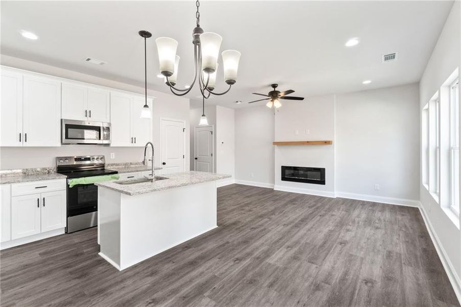 Furnished interior view inside a new home in , Toccoa (Image 10).