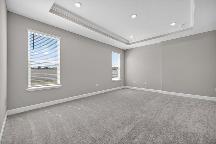 Spacious, unfurnished interior of a new home in Headwaters at Lofton Creek, Yulee (Image 26).