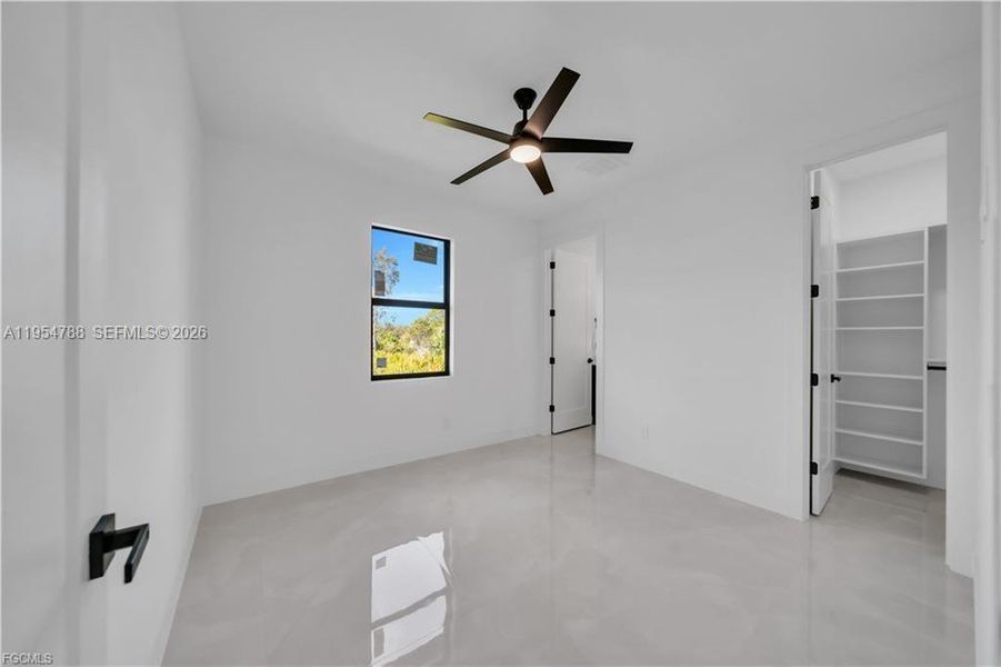 Spacious, unfurnished interior of a new home in , Lehigh Acres (Image 22).