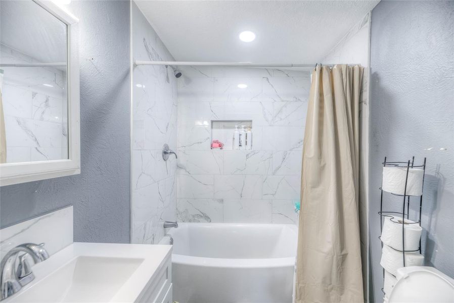 1 bedroom, 1 bathroom dwelling is fully finished