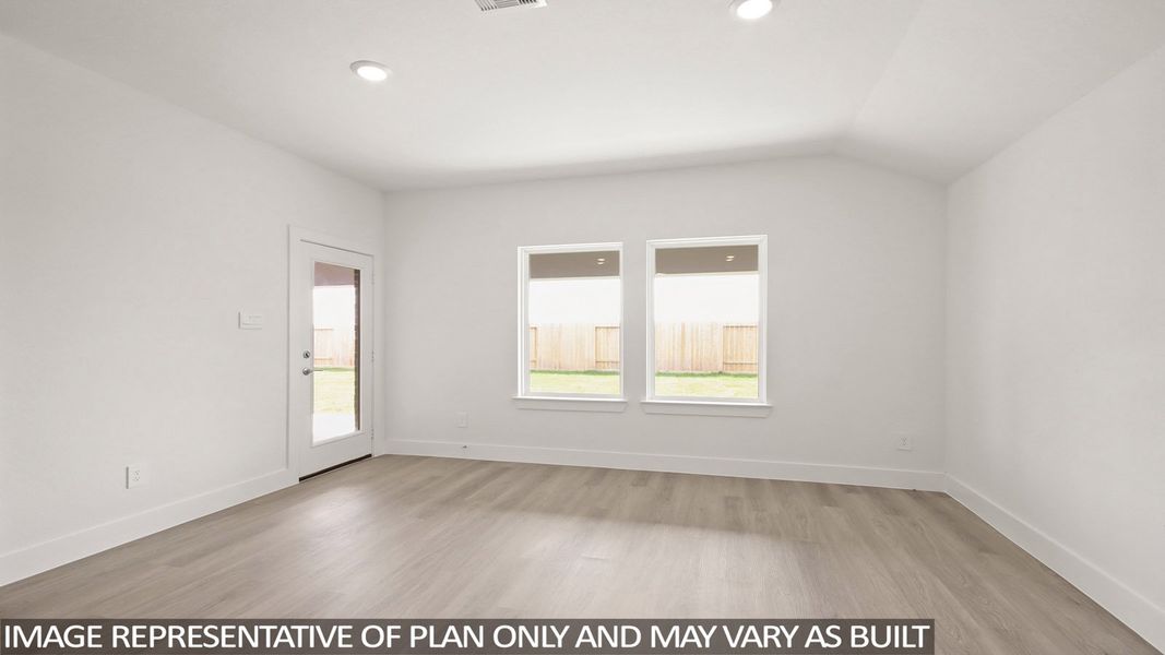 Spacious, unfurnished interior of a new home in Riverside Estates, Mont Belvieu (Image 9). Spacious, unfurnished interior of a new home in Riverside Estates, Mont Belvieu (Image 9).