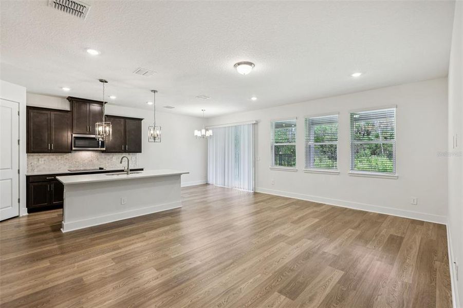 Spacious, unfurnished interior of a new home in , Ormond Beach (Image 27).