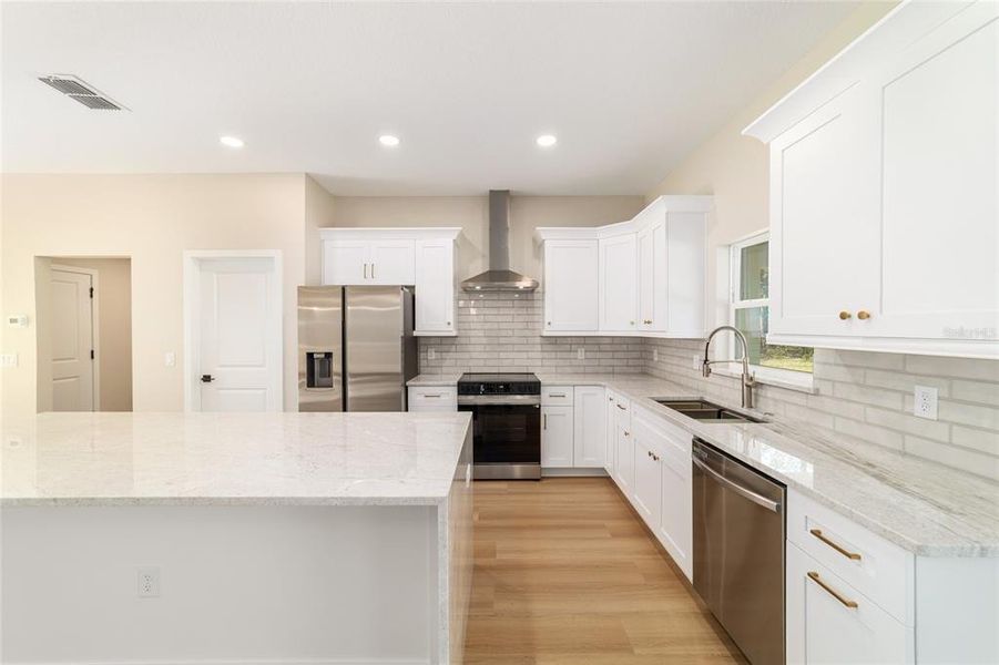 Furnished interior view inside a new home in , Ocala (Image 9).