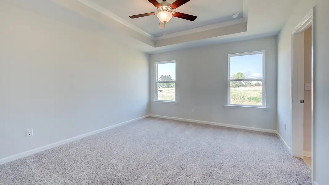 Spacious, unfurnished interior of a new home in Langley Overlook, Loganville (Image 17).