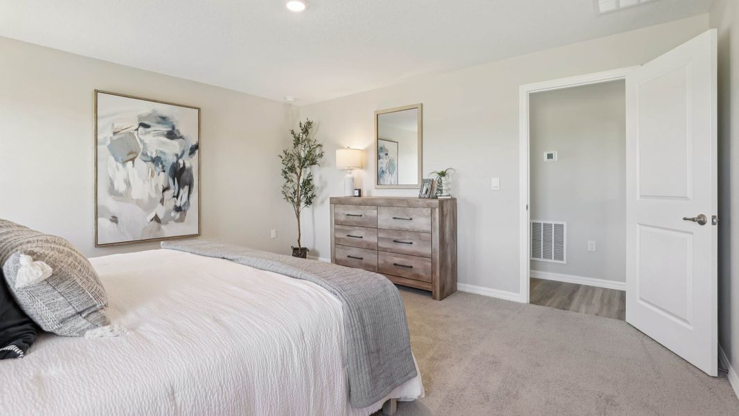 Representative furnished interior of a home built from the LAKESIDE by D.R. Horton in Sunset Hills, Summerfield (Image 20).