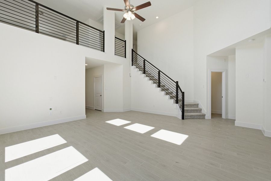Spacious, unfurnished interior of a new home in Red Hawk Landing, San Antonio (Image 52).