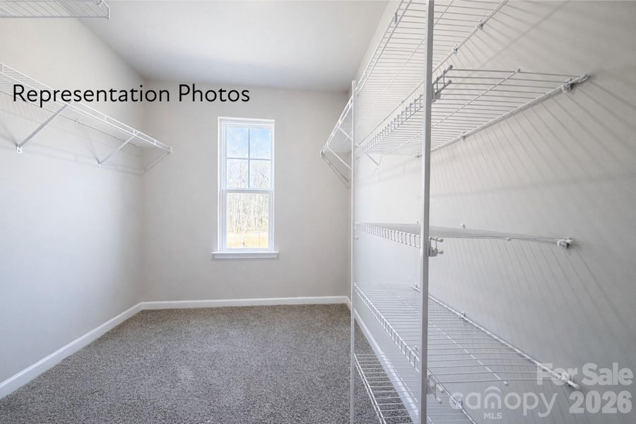 Spacious, unfurnished interior of a new home in , Charlotte (Image 14).