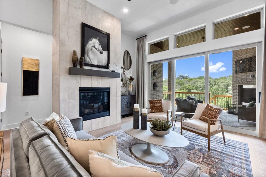 Furnished interior view inside a new home in Cibolo Crossing, Universal City (Image 8).
