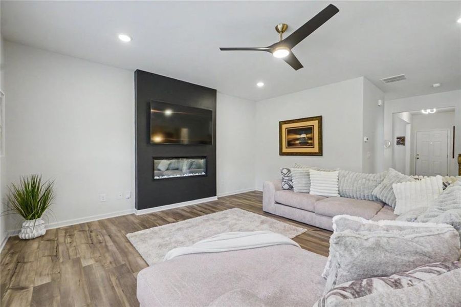 Furnished interior view inside a new home in Arrington, Adairsville (Image 36).