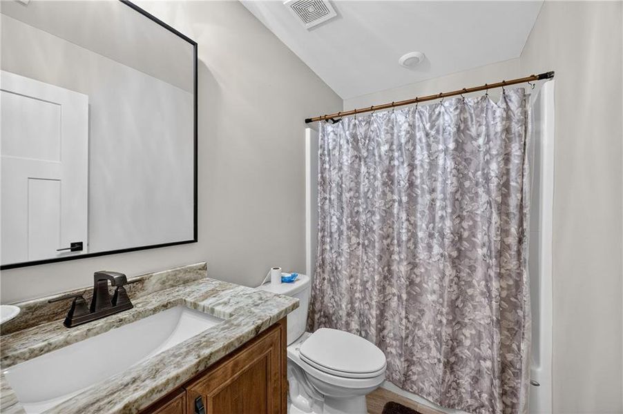 Furnished interior view inside a new home in , Kathleen (Image 43).