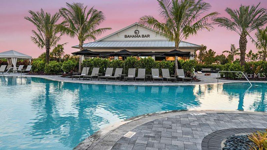Community amenities in Esplanade at Azario Lakewood Ranch, Bradenton (Image 37).