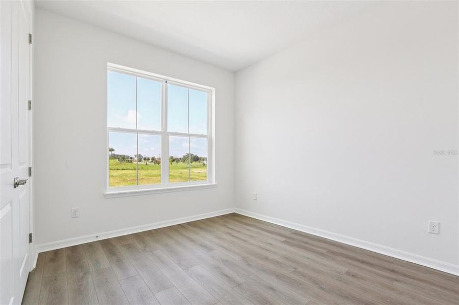 Spacious, unfurnished interior of a new home in Isla Mirada, San Antonio (Image 21).