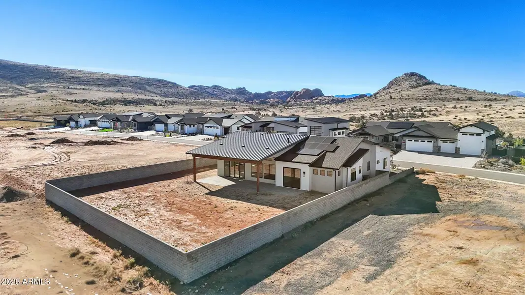 52-Aerial Back (2) 52-Aerial Back (2)