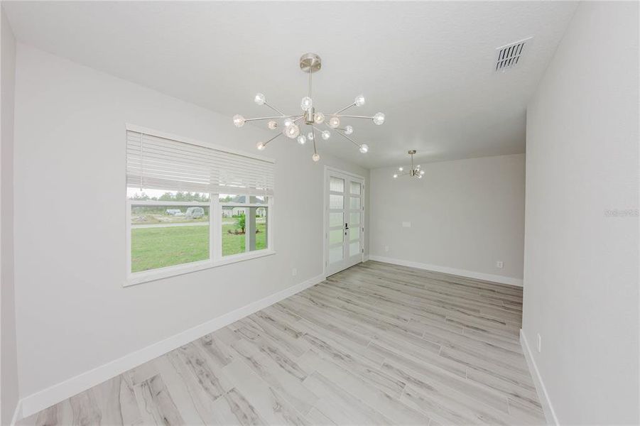 Spacious, unfurnished interior of a new home in , Eustis (Image 47).