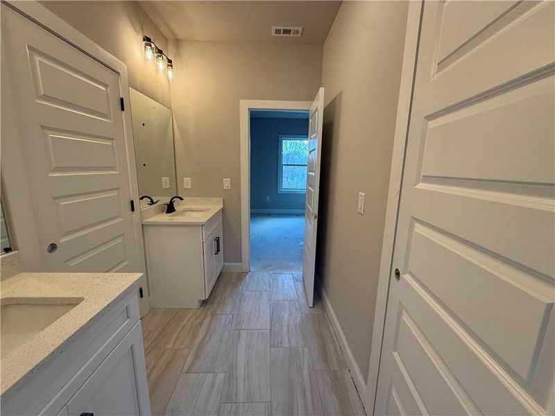 Furnished interior view inside a new home in , Jefferson (Image 4).