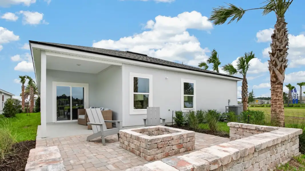 Exterior details and patio area of a home in The Arbors, Jacksonville (Image 3). Exterior details and patio area of a home in The Arbors, Jacksonville (Image 3).