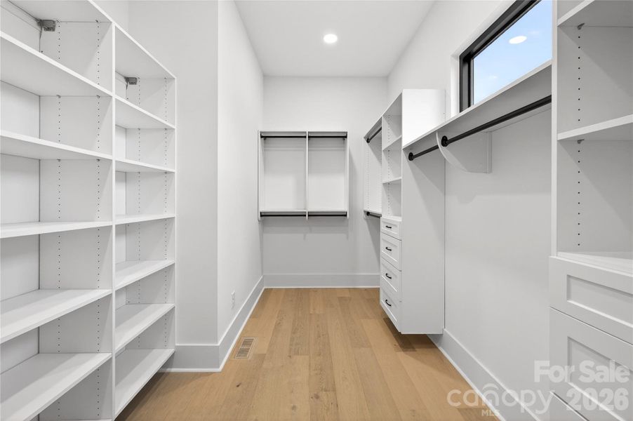 Image 46 of a home in .