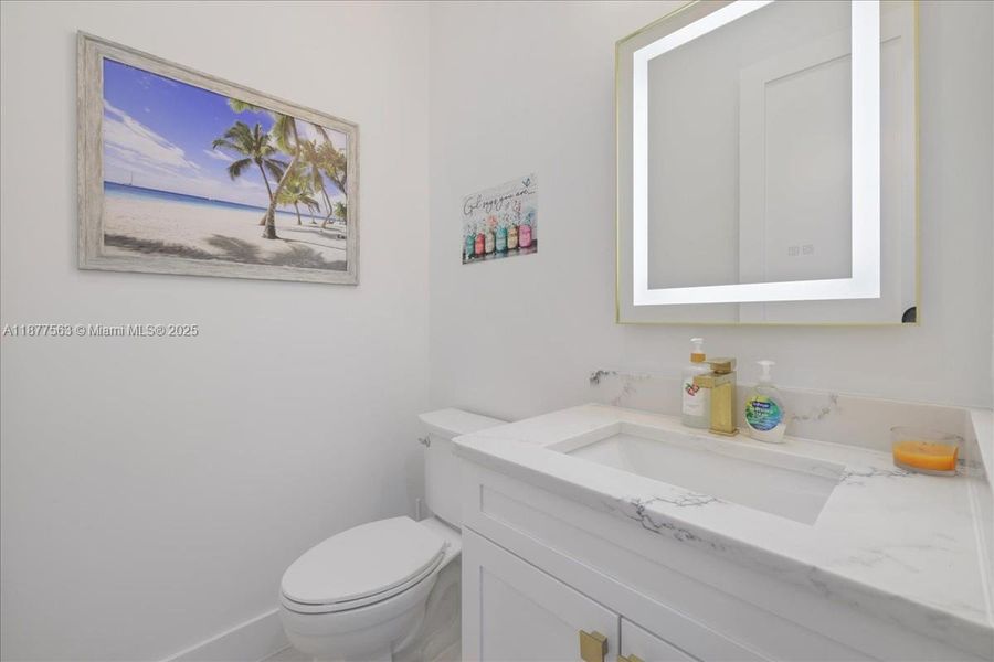 Image 45 of a home in .