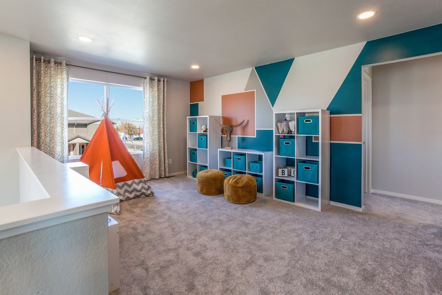 Representative furnished interior of a home built from the Rowling by Hartford Homes in Trailside, Timnath (Image 41).