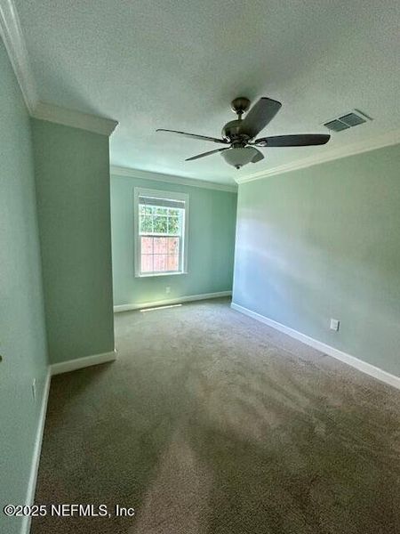 Image 42 of a home in .