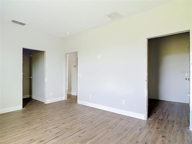 Spacious, unfurnished interior of a new home in , Port Charlotte (Image 28). Spacious, unfurnished interior of a new home in , Port Charlotte (Image 28).