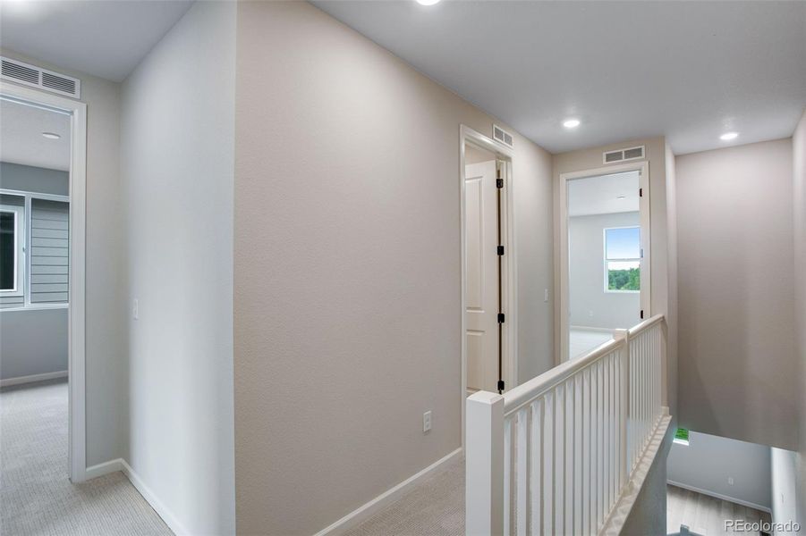 Spacious, unfurnished interior of a new home in Sugar Mill Village, Longmont (Image 28). Spacious, unfurnished interior of a new home in Sugar Mill Village, Longmont (Image 28).