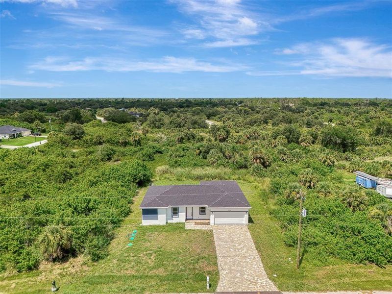 Image 33 of a home in . Image 33 of a home in .