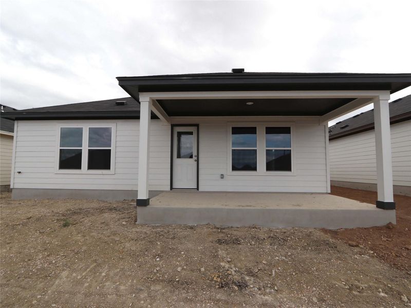 Exterior details and patio area of a home in Marble Creek Crossing, Austin (Image 3).
