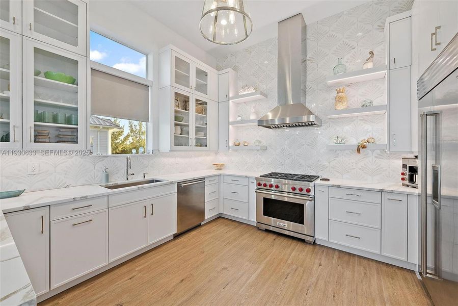 Kitchen wit Italian decorative tile, Sub-Zero, Wolf