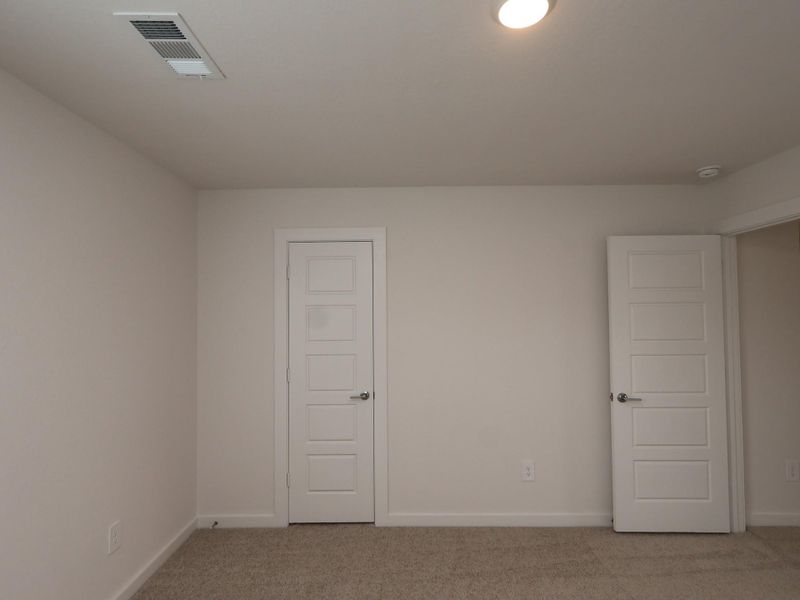 Spacious, unfurnished interior of a new home in Magnolia Ridge, Magnolia (Image 12).