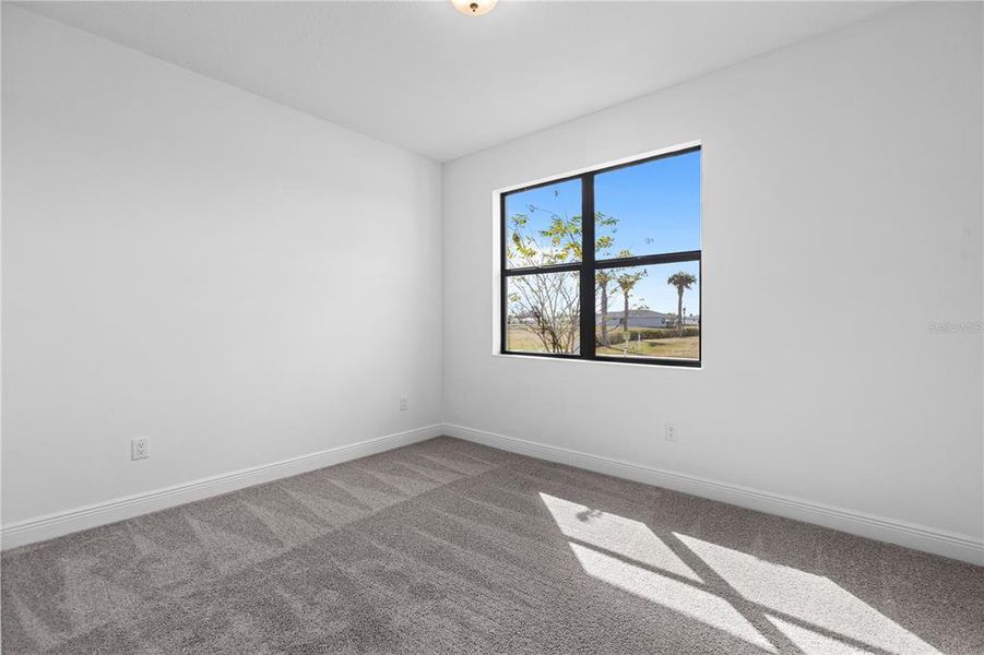 Spacious, unfurnished interior of a new home in Woodland Preserve, Parrish (Image 18).