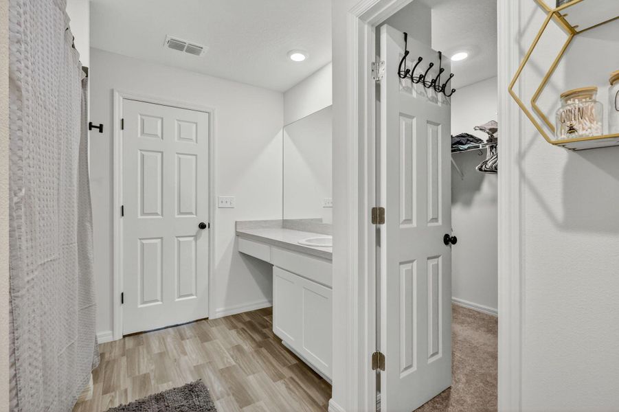 Furnished interior view inside a new home in , Port St. Lucie (Image 8).