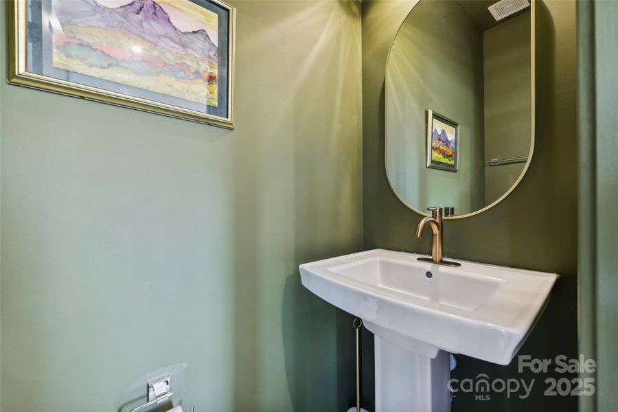 Image 34 of a home in Villages at Beachmont.