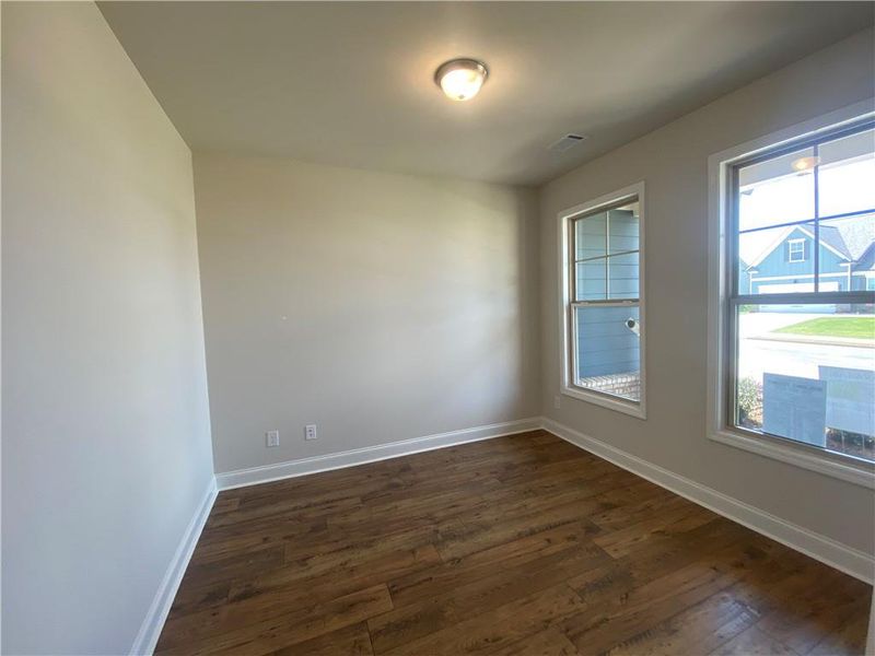 Spacious, unfurnished interior of a new home in , Jefferson (Image 23).