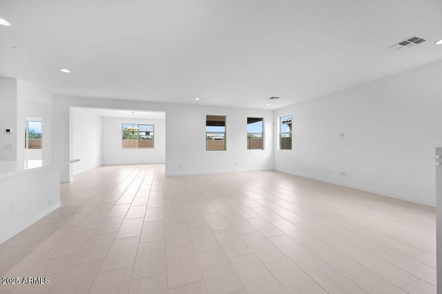 14330 W Alameda Road -Ready Now