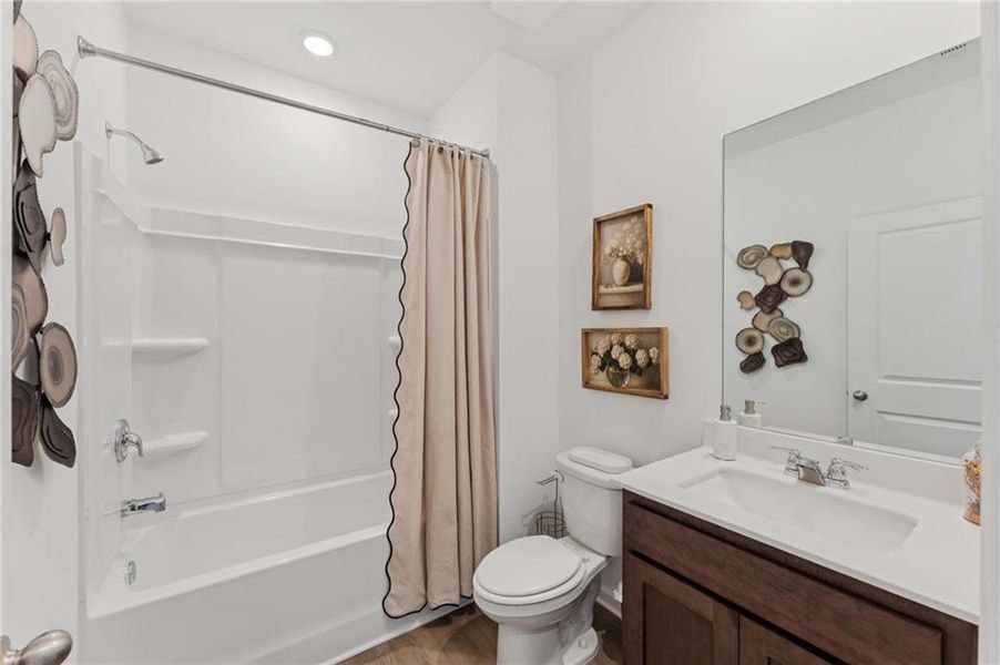 Furnished interior view inside a new home in , Dallas (Image 17).