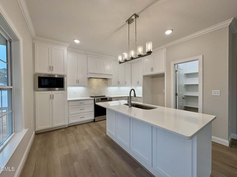 4f646c18-ed9d-4451-a476-c8a457fe4abd