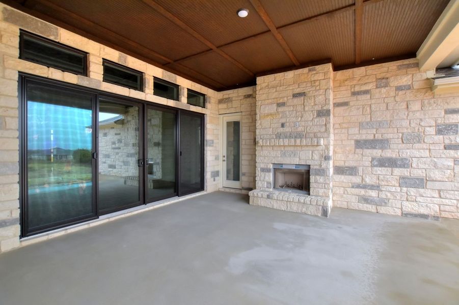 Representative exterior details of a home built from the Avalon by Giddens Homes in Scofield Farms Estates, Georgetown (Image 39).
