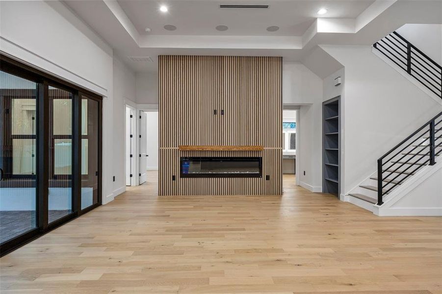 Spacious, unfurnished interior of a new home in , Tampa (Image 50).