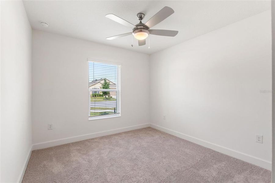 Spacious, unfurnished interior of a new home in , Davenport (Image 16).