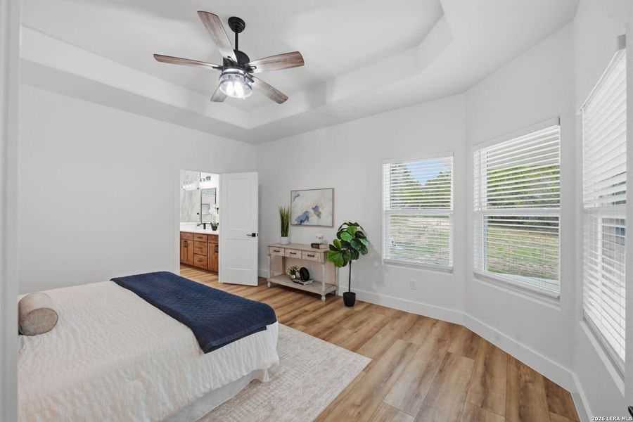 Furnished interior view inside a new home in , Canyon Lake (Image 11).
